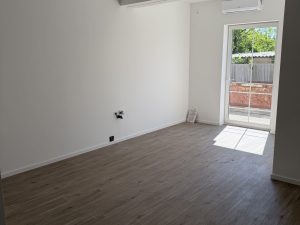 Földszinti lakás alacsony áron autóbeállóval